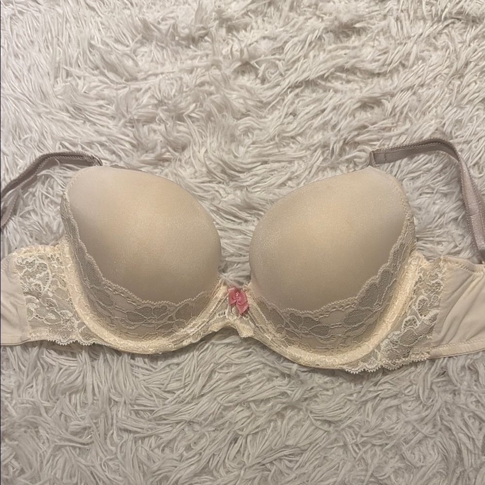 ADORE ME 30DDD Elegant Cream Lace Bra